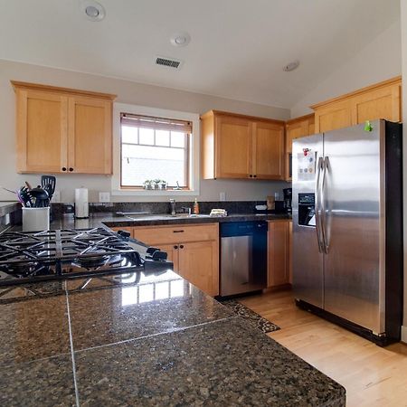 Appartamento Riley'S Mountain View Sisters Esterno foto