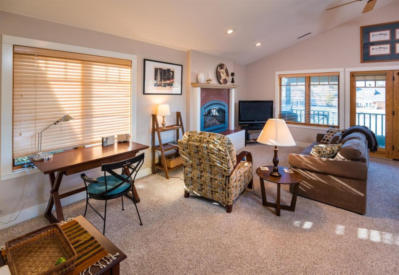 Appartamento Riley'S Mountain View Sisters Esterno foto