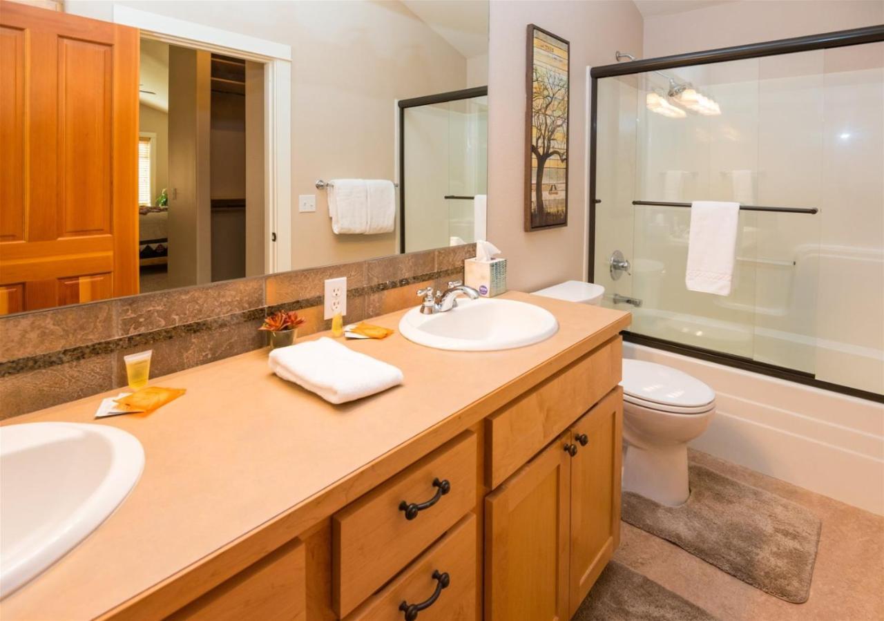Appartamento Riley'S Mountain View Sisters Esterno foto