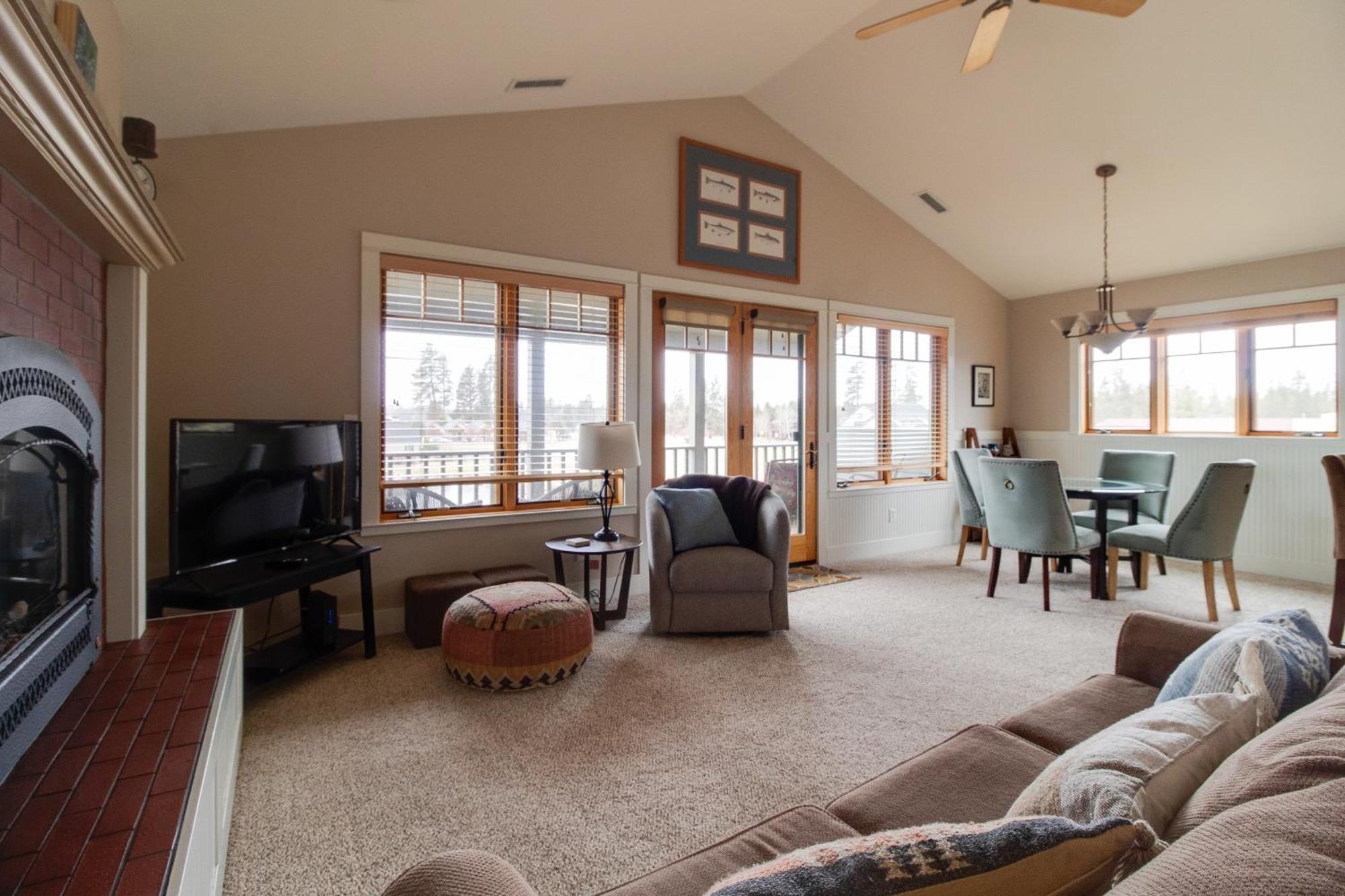 Appartamento Riley'S Mountain View Sisters Esterno foto